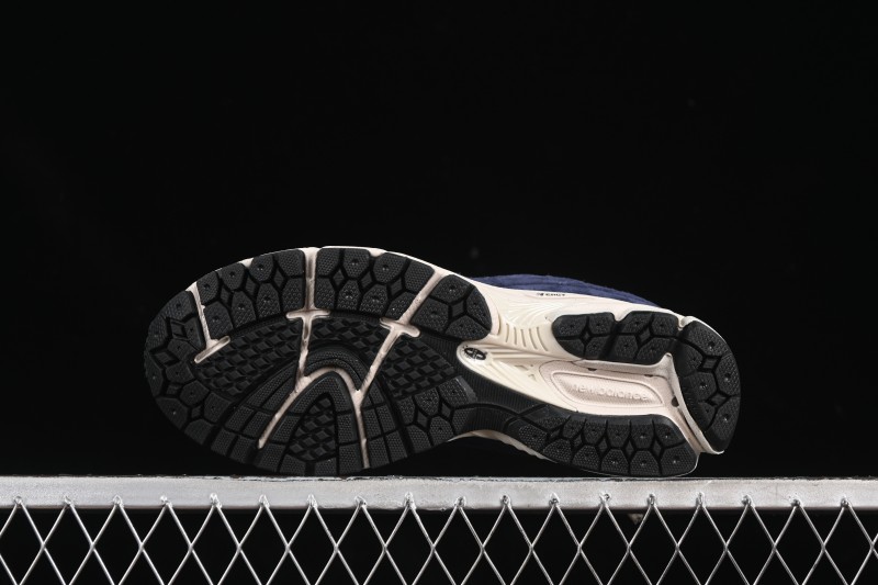 New Balance 2002 Series Retro Casual Running Shoes - ML2002RD