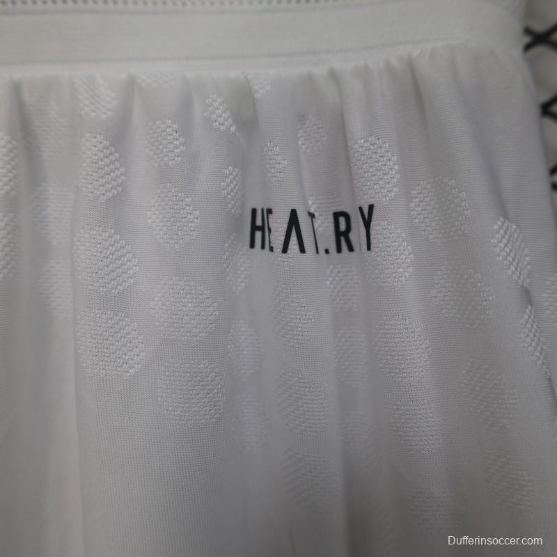 Player Version 25/26 Juventus Home Shorts