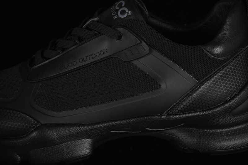 ECCO BIOM Series New Knit Mesh Versatile Outdoor Sports Shoes - 82586401001