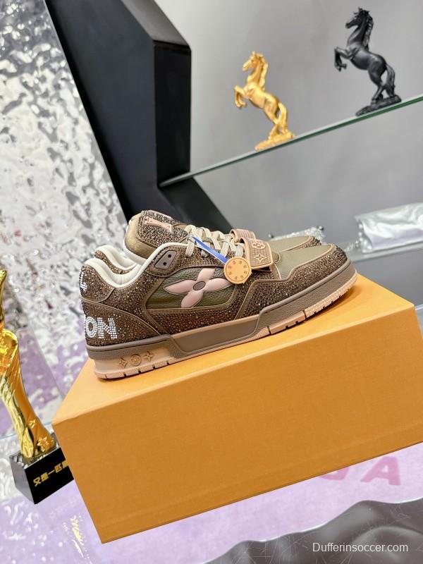 2025 Unisex Louis Vuitton Brown Khaki Leather Fabric Plimsolls Beading AS00400