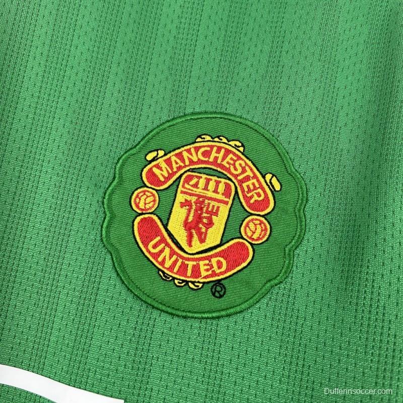 2007/08 Manchester United Green Goalkeeper Retro Jersey