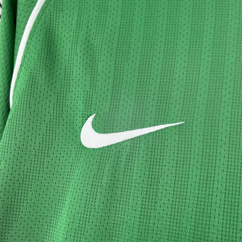 2007/08 Manchester United Green Goalkeeper Retro Jersey
