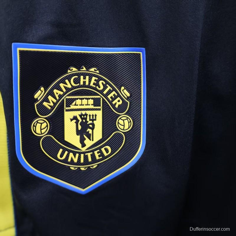 Player Version 25/26 Manchester United Away Shorts