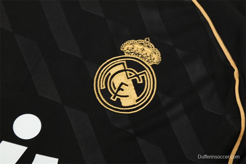 Retro 11/12 Real Madrid Black Half Zipper Jacket