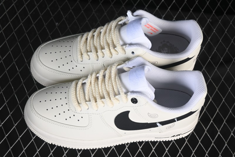 Nike Air Force 1 '07 Low Casual Sneakers in White Black - ZH0318-128