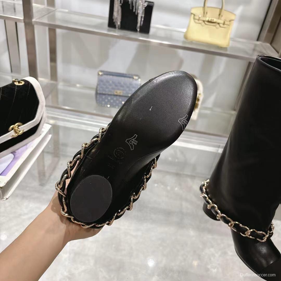 Chanel 2025/SS Runway Turn-Cuff Large Chain Block Heel Boots - LY00510