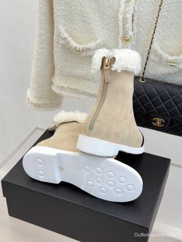 Chanel 2025 SS Double C Color-Block Shearling Snow Boots - KFY00300