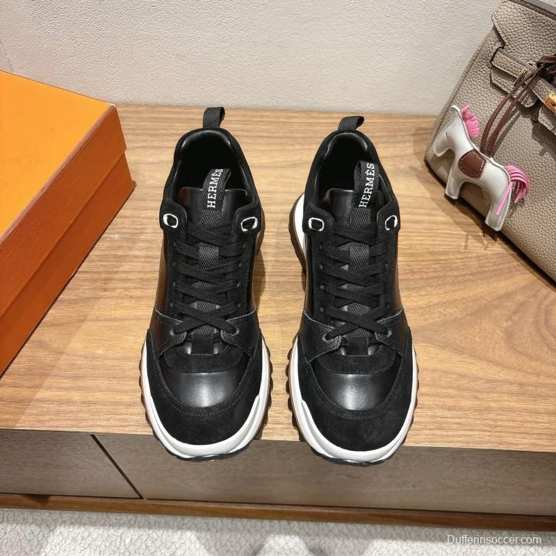 H Boots Classic Chelsea Boots with British Color Block Design - AS00410