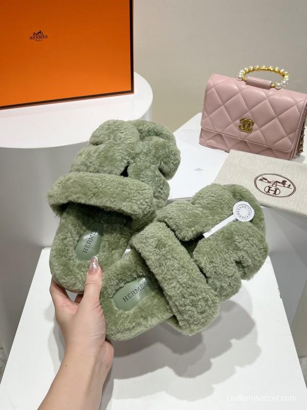 H Love Erjiu Full Wool Slippers with Slightly Curled Fur - LY00270