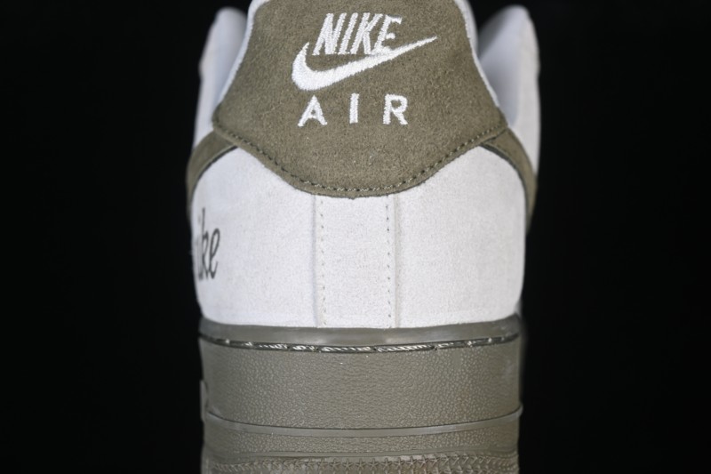 Nike Air Force 1 '07 Low Casual Skateboarding Shoes with Classic Leather Upper and Air-Sole Cushioning - DF0188-122