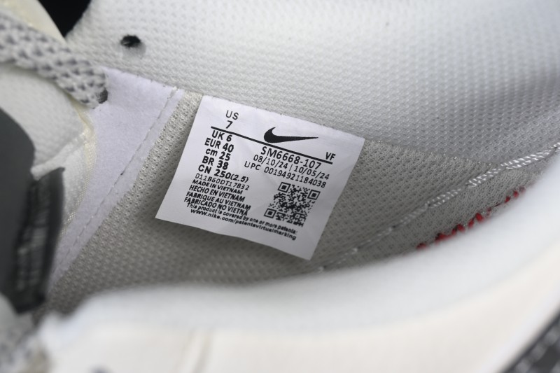 Nike Air Force 1 '07 Low Casual Sneakers in White and Dark Grey - SM6668-107