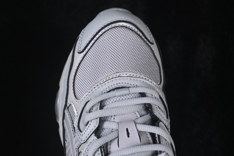 Asics Gel-NYC Retro Running Shoes with Breathable Mesh and Gel Cushioning - 1203A280-021