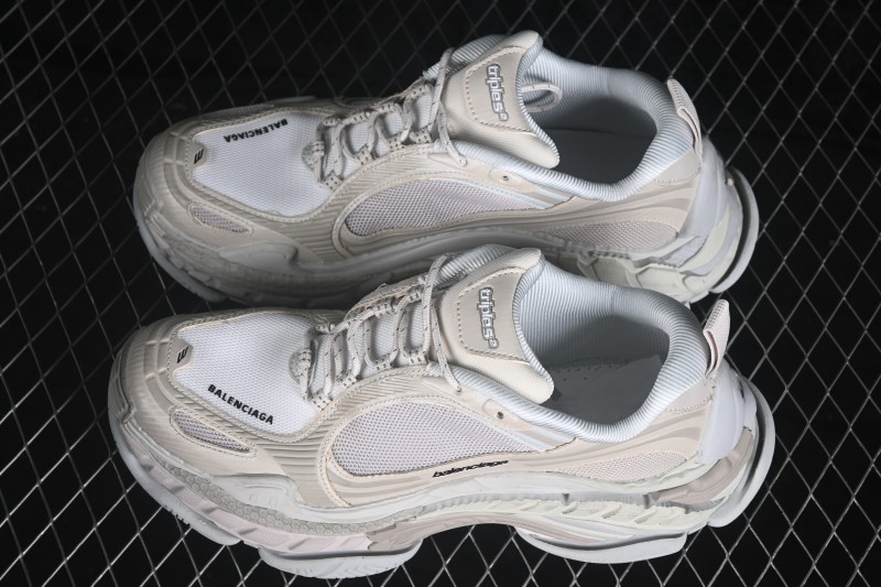 Balenciaga Triple S 2 Gradient Mesh Running Shoes with Chunky Sole - WTRS29191
