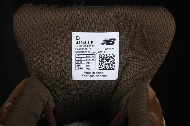 New Balance 204 Series Retro Casual Running Sneakers with Breathable Upper - U204L1IP