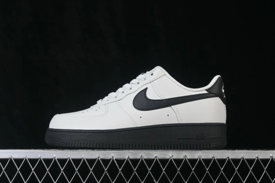 Nike Air Force 1'07 Low Casual Skateboarding Shoes - FJ4146-005