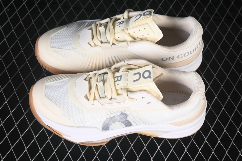 On The Roger Pro Fire Clay Comfortable Anti-Slip Wear-Resistant Low-Top Casual Running Shoes - 3WF30031217