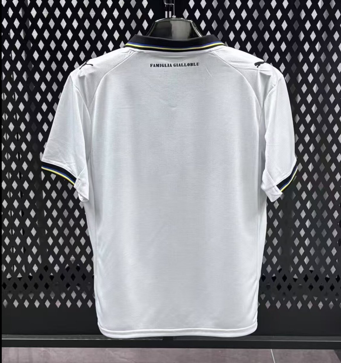 25/26 Parma Home Jersey